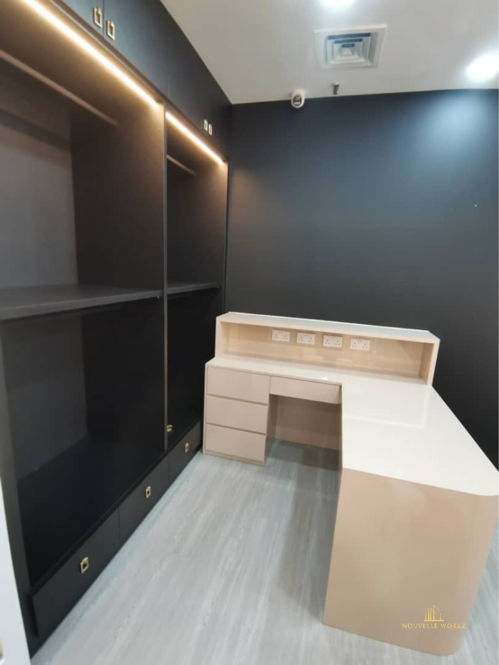 LP Counter Top With Logo 02