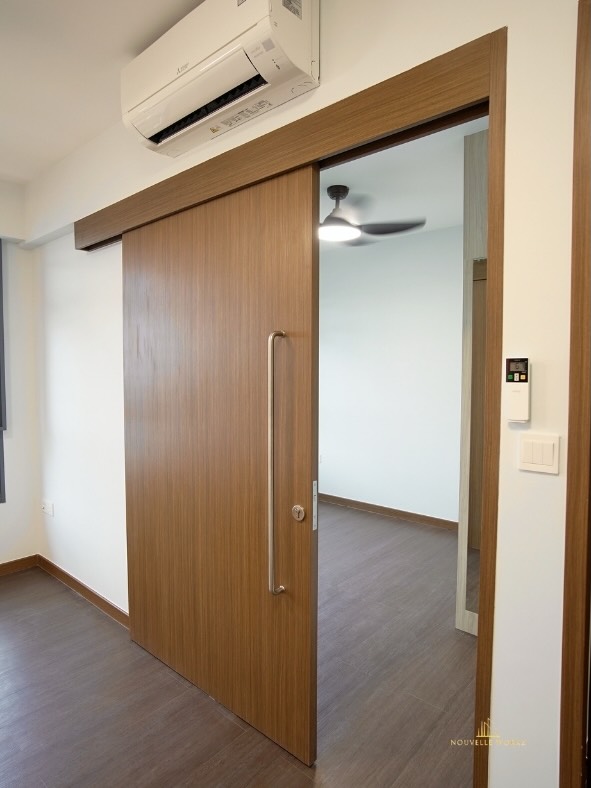 sliding door